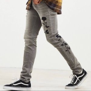 Gray detailed skinny stretch jeans never worn
